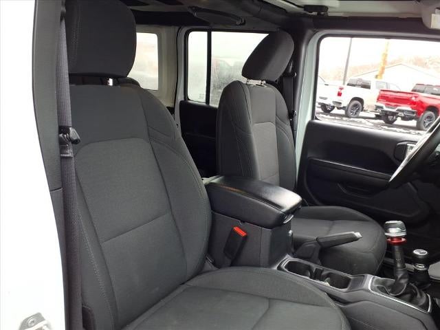 2022 Jeep Wrangler Unlimited Willys