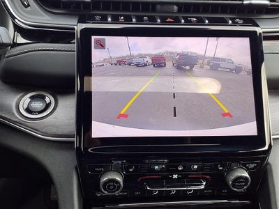 2022 Jeep Grand Cherokee Overland