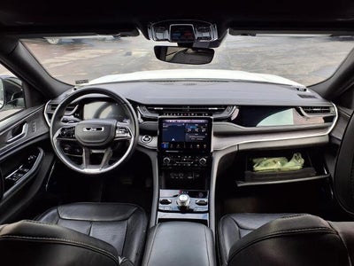 2022 Jeep Grand Cherokee Overland