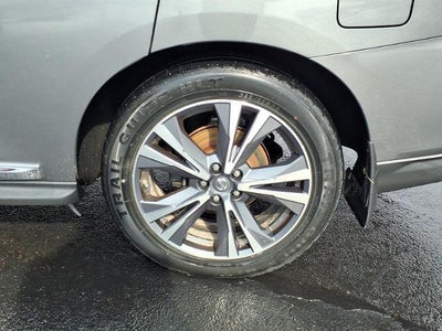 2019 Nissan Pathfinder Platinum