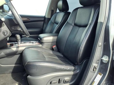 2019 Nissan Pathfinder Platinum