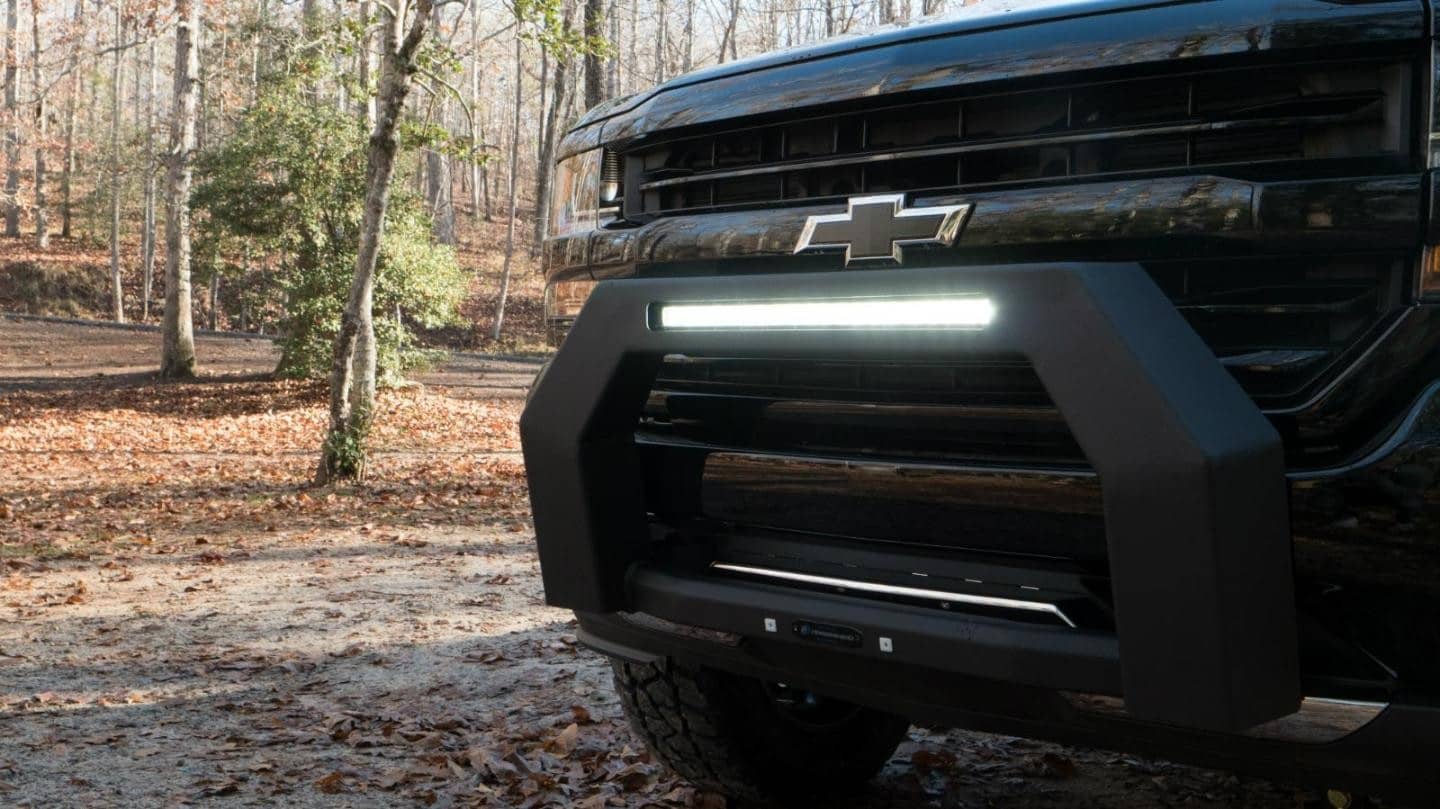 Rocky Ridge Silverado grille light