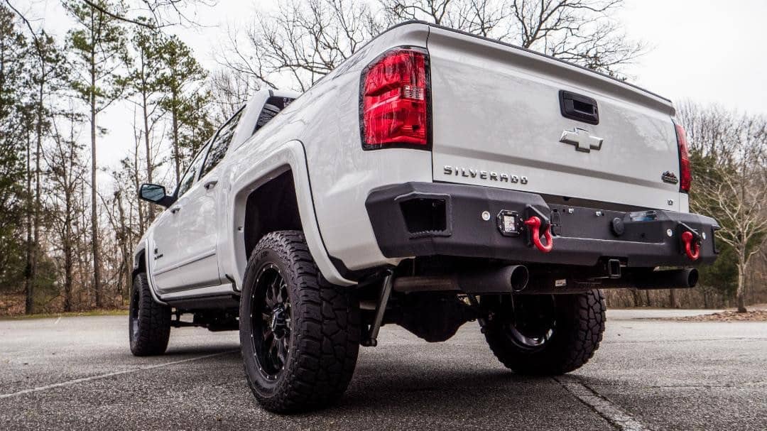 Rocky Ridge modified white Silverado Rear